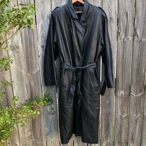 Vintage 90s mens black leather trench coat in L
